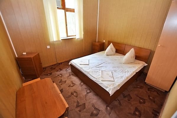 2-местный (корпус Стандарт Otel-Gorniy-Orel-nomer-2-mestniy-korpus-Standart-zabronirovat-1006456z600.jpg