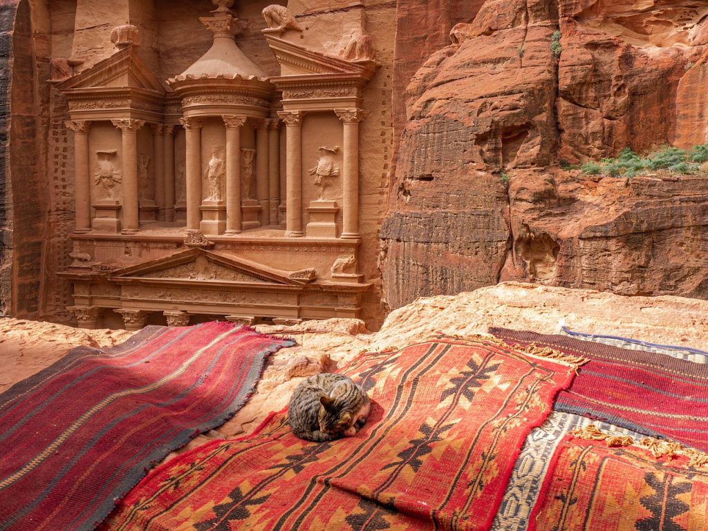 petra-4971956_1280.jpg petra-4971956_1280.jpg