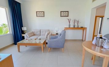 CLUB REEF 4* - коралловые рифы, уютная территория и высокий рейтинг