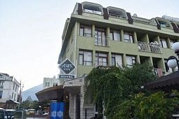 ARES CITY (EX. KAMI HOTEL)