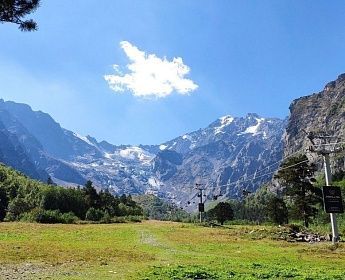 Автобусный тур в Северную Осетию на 8 дней: озёра, горные водопады и осетинские пироги