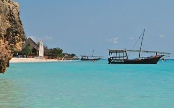 Tropicana Kendwa Beach Hotel 3 * - отель на 1 линии на о. Занзибар на одном из лучших пляжей острова