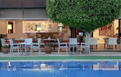  ANEMI HOTEL APARTMENTS 4 *