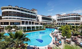 ALBA ROYAL HOTEL 5 * - Изображение 0