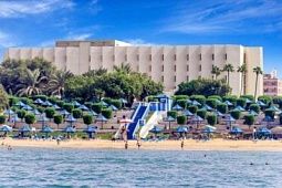BM BEACH HOTEL