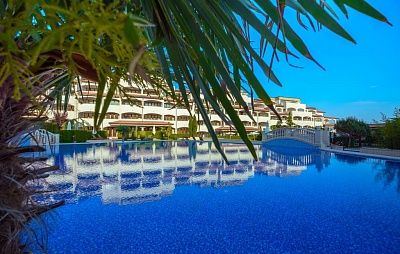 CASA REAL RESORT 4*