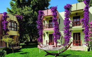 VON RESORT GOLDEN BEACH 5* - отель с песчаным пляжем и аквапарком