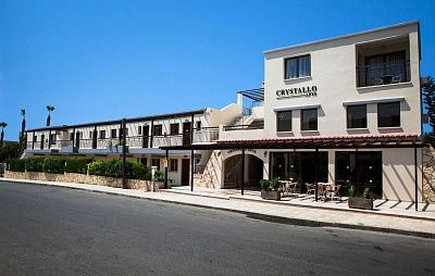  CRYSTALLO APARTMENTS Apart