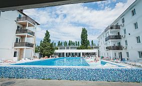 Central Hotel - Изображение 0
