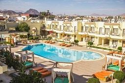 CATARACT LAYALINA RESORT