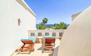 CLUB REEF 4* - коралловые рифы, уютная территория и высокий рейтинг