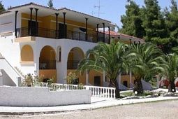 KASSANDRA BAY VILLAGE