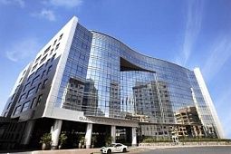 GRAND COSMOPOLITAN HOTEL