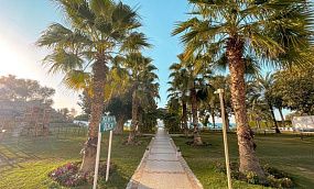 BM BEACH HOTEL 4* - Изображение 3
