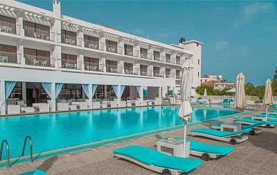  SVELTOS HOTEL 3 *