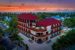 ARAAMU HOLIDAYS & SPA